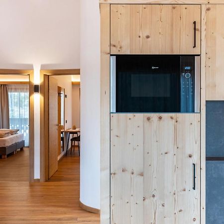 Les Ciases Chalets Dolomites Apt 3 San Vigilio Di Marebbe Exterior photo