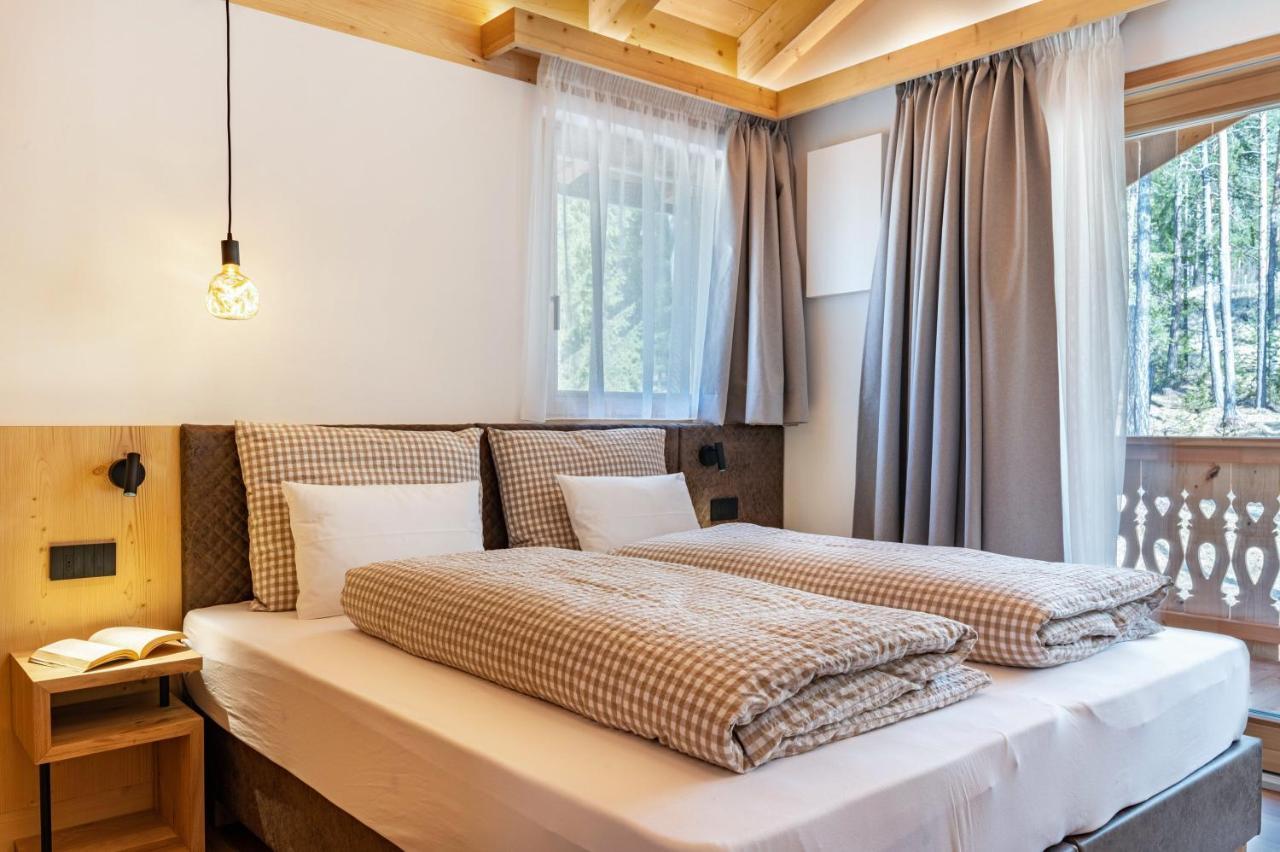 Les Ciases Chalets Dolomites Apt 3 San Vigilio Di Marebbe Exterior photo