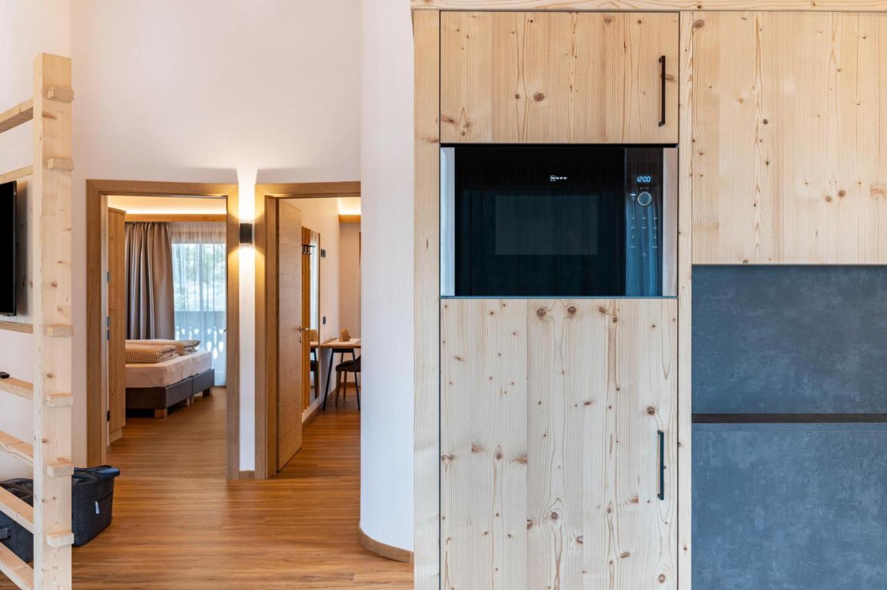 Les Ciases Chalets Dolomites Apt 3 San Vigilio Di Marebbe Exterior photo